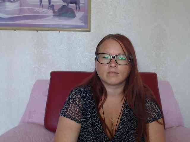 Lilia4joy webcam