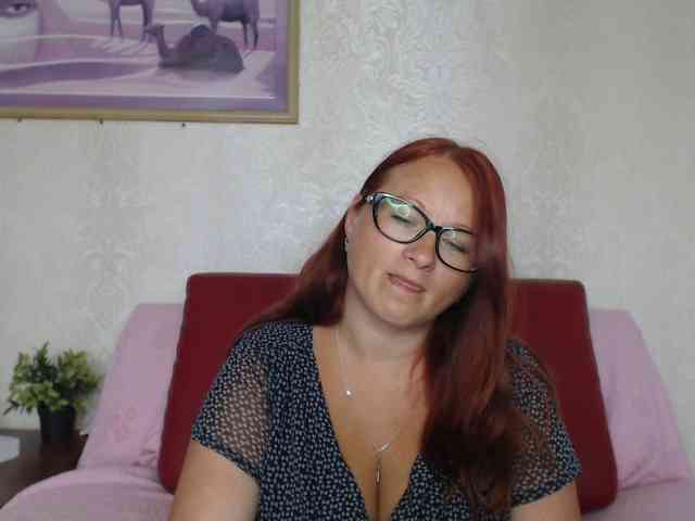 Lilia4joy webcam