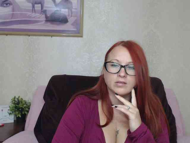 Lilia4joy webcam