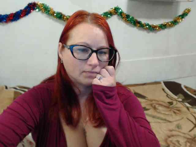 Lilia4joy webcam