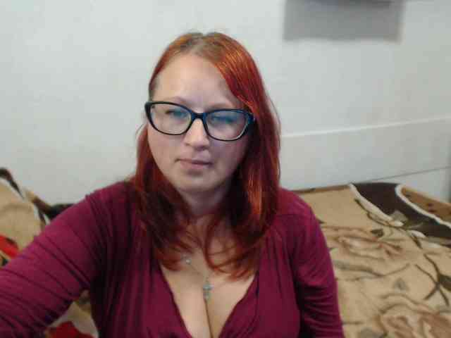 Lilia4joy webcam