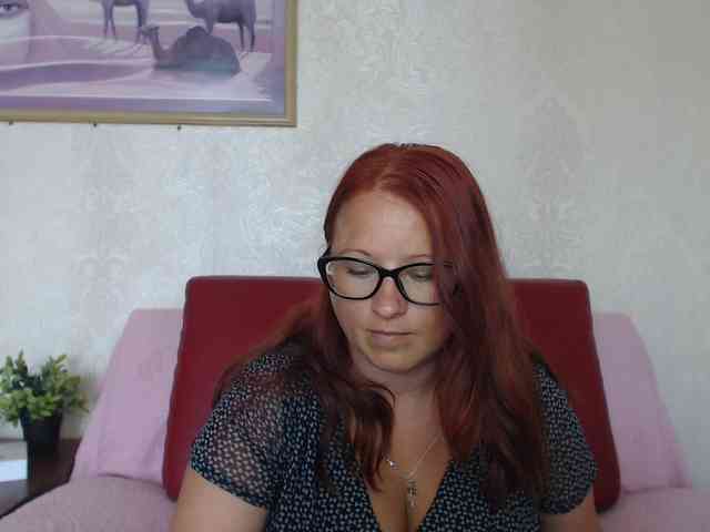 Lilia4joy webcam