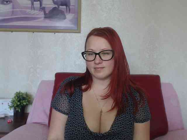 Lilia4joy webcam