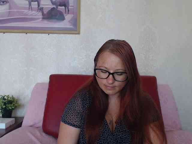 Lilia4joy webcam
