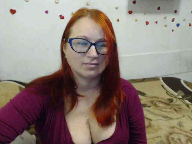 Lilia4joy webcam