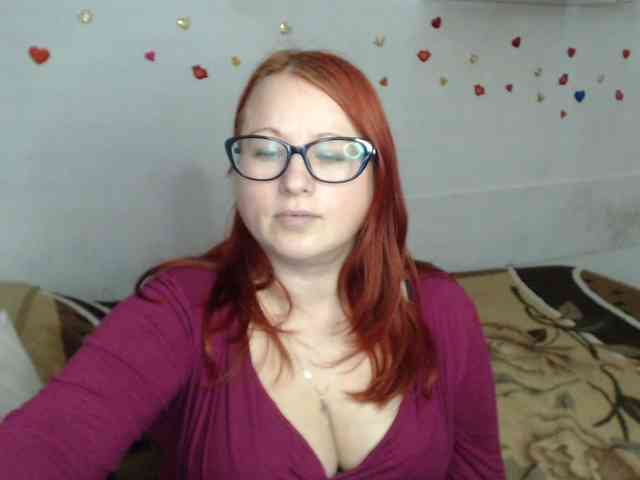 Lilia4joy webcam