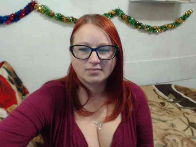 Lilia4joy webcam