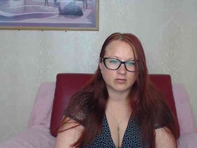 Lilia4joy Live Webcam on BongaCams