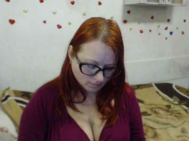 Lilia4joy webcam