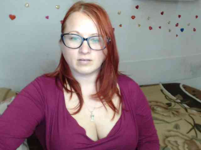 Lilia4joy webcam