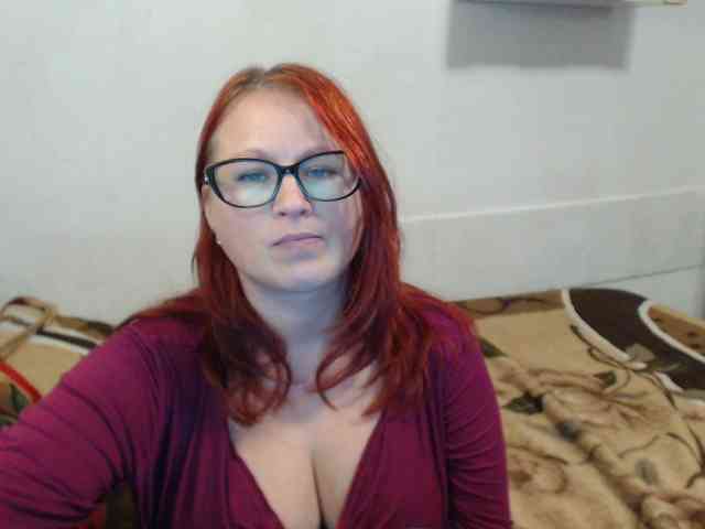 Lilia4joy webcam