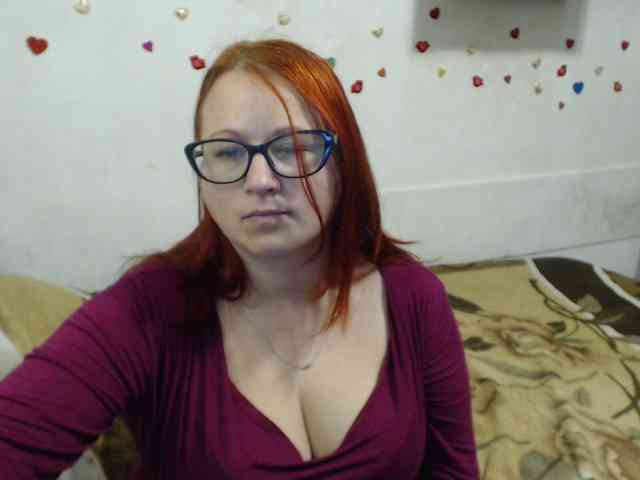 Lilia4joy webcam