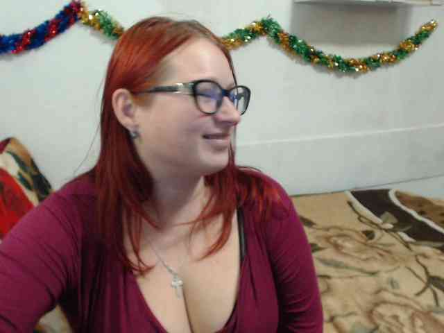 Lilia4joy webcam