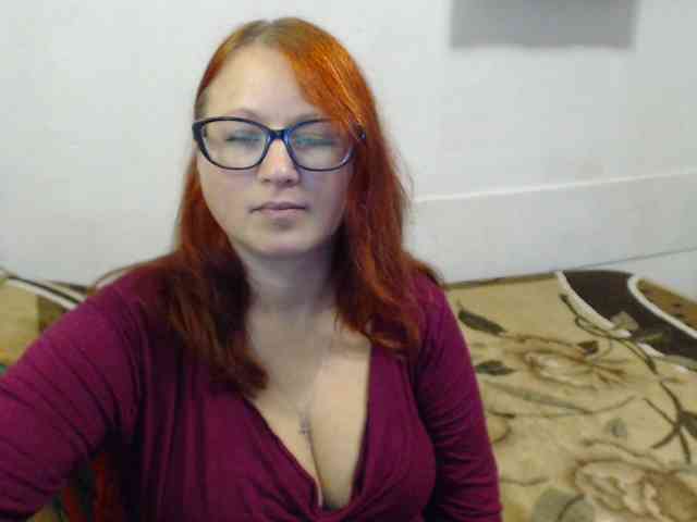 Lilia4joy webcam