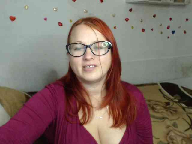 Lilia4joy webcam