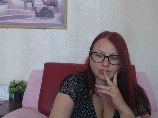 Lilia4joy webcam