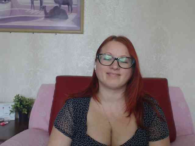 Lilia4joy webcam