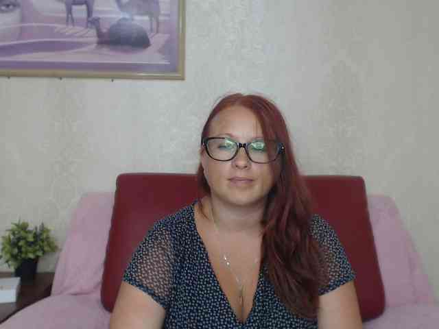 Lilia4joy webcam