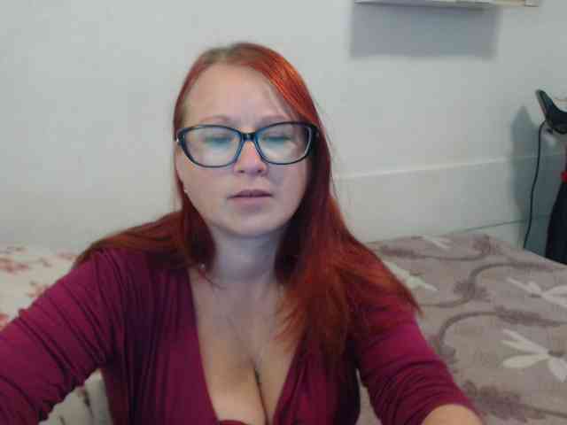 Lilia4joy webcam