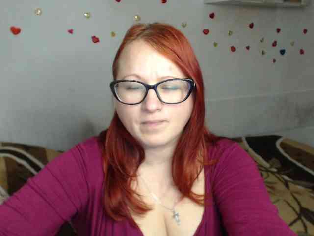 Lilia4joy webcam