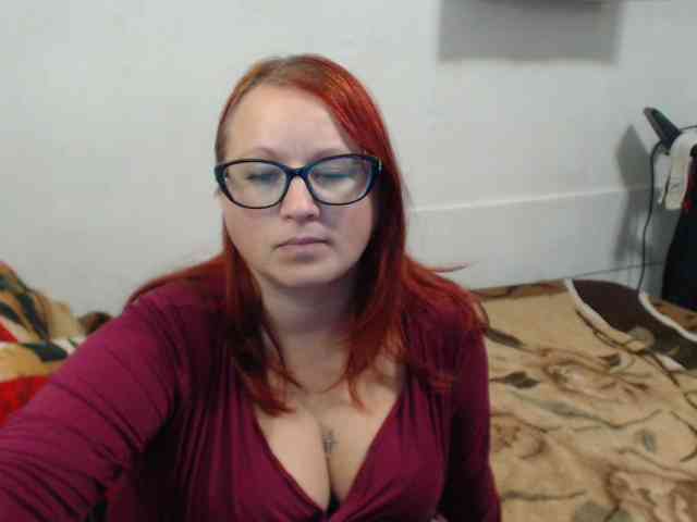 Lilia4joy webcam
