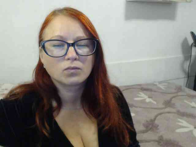 Lilia4joy Live Webcam on BongaCams