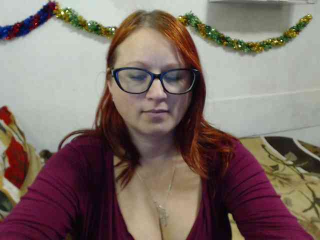 Lilia4joy webcam
