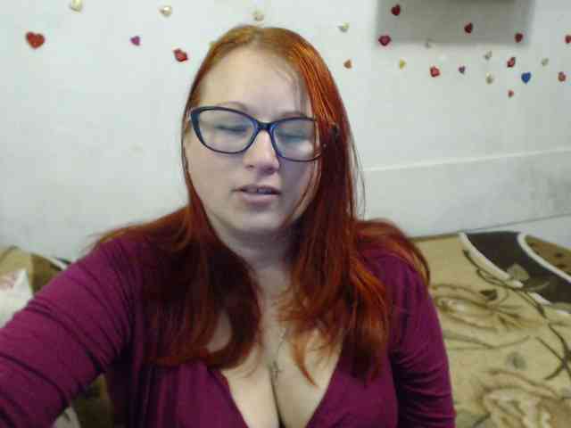 Lilia4joy webcam