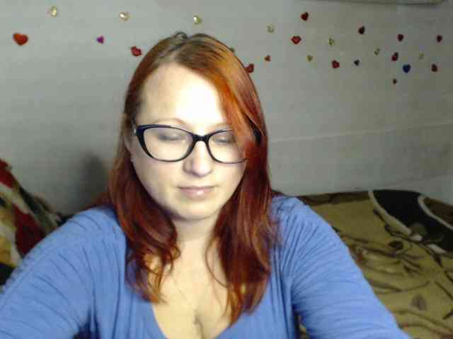 Lilia4joy webcam