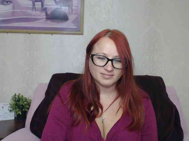 Lilia4joy webcam