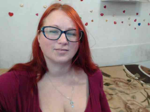 Lilia4joy webcam
