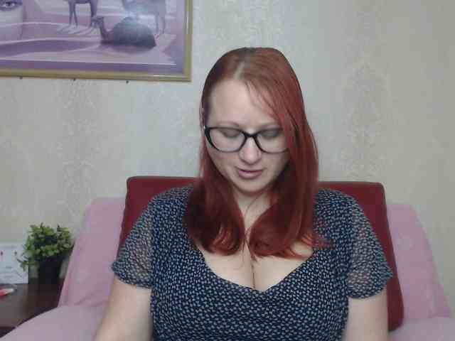 Lilia4joy webcam