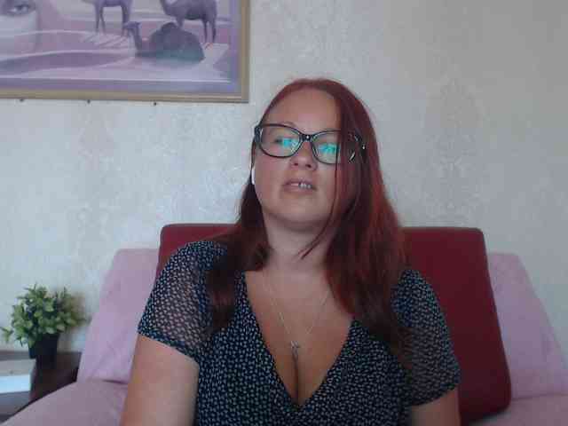 Lilia4joy webcam