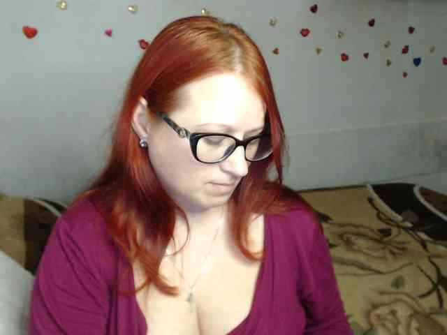 Lilia4joy webcam