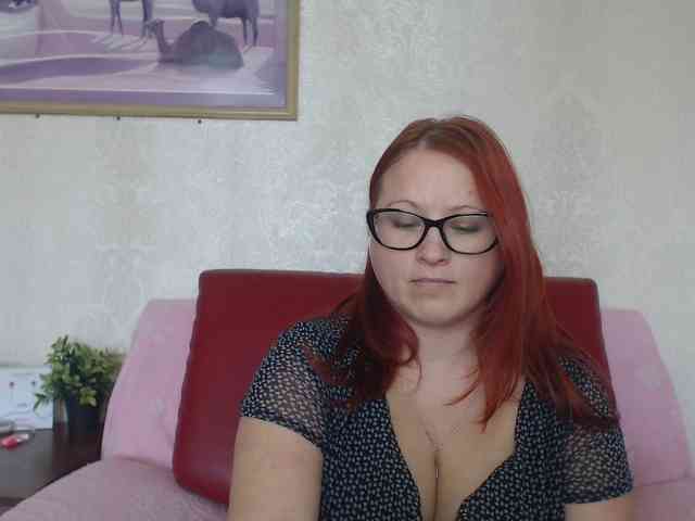 Lilia4joy webcam