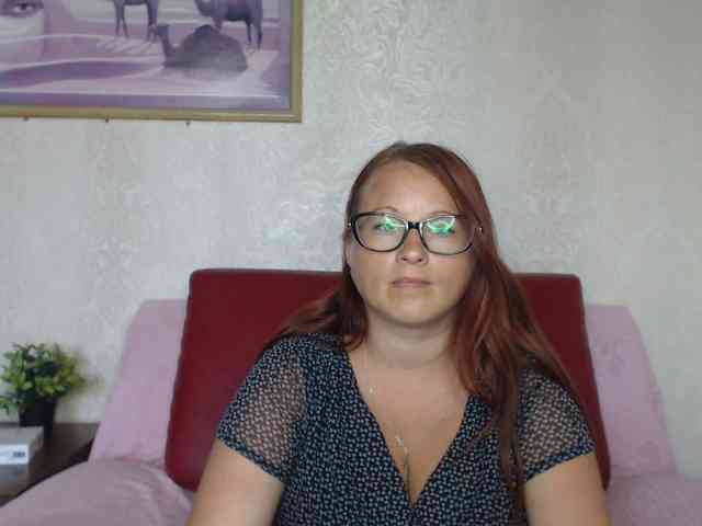 Lilia4joy webcam