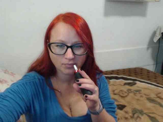 Lilia4joy webcam