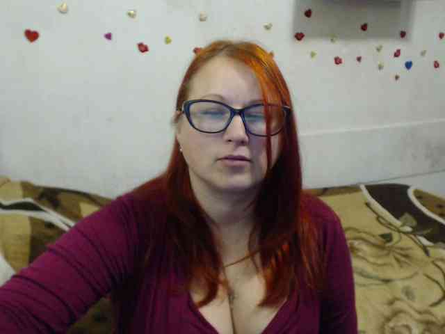 Lilia4joy webcam