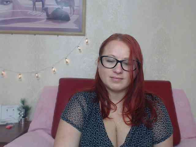 Lilia4joy webcam