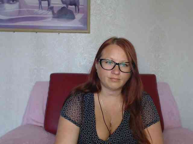 Lilia4joy webcam