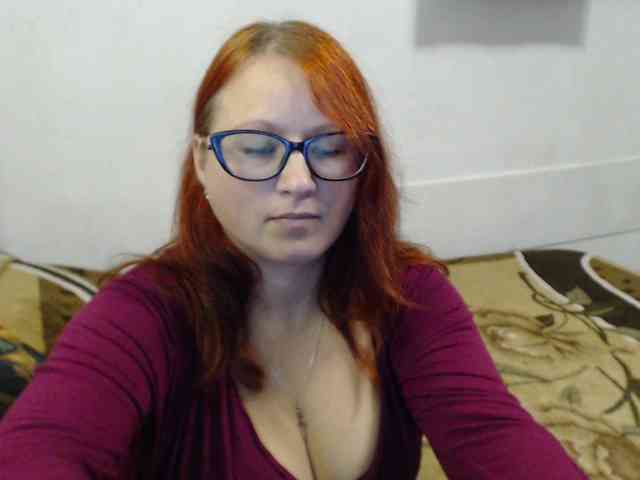 Lilia4joy webcam