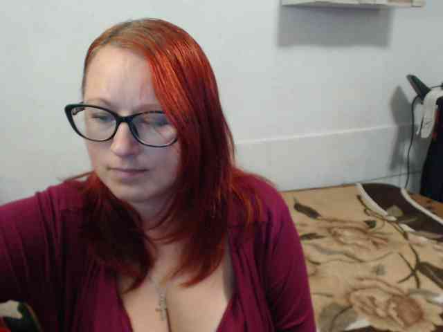Lilia4joy webcam