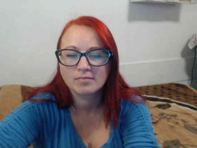 Lilia4joy webcam