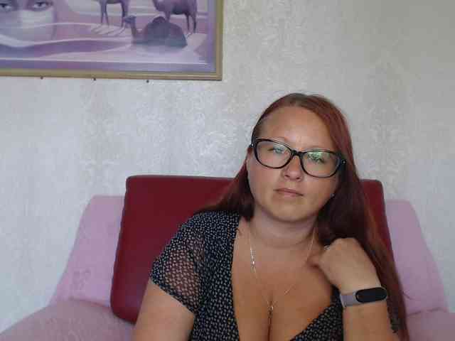 Lilia4joy webcam