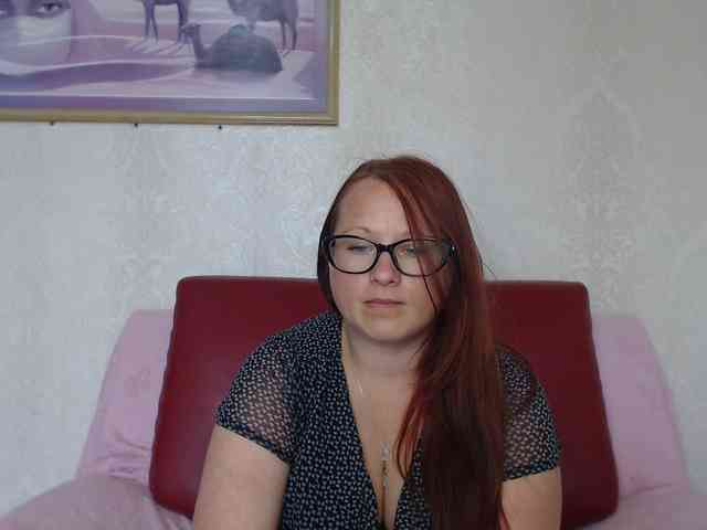 Lilia4joy webcam