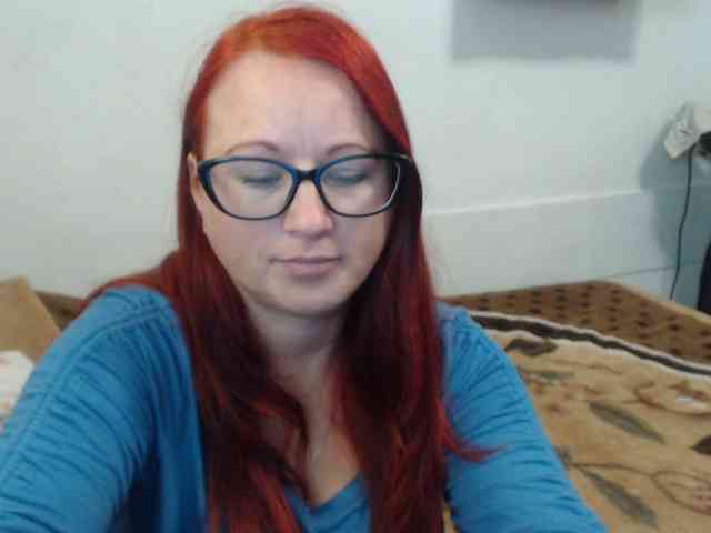 Lilia4joy webcam