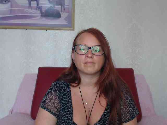 Lilia4joy webcam