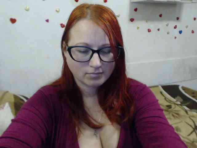 Lilia4joy webcam