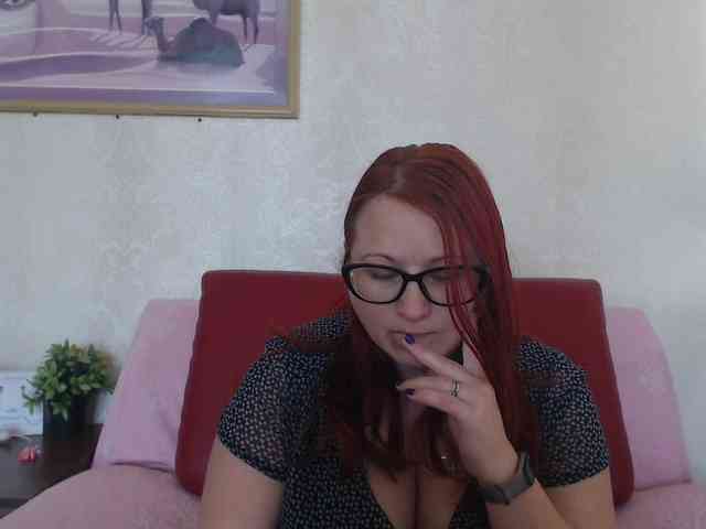 Lilia4joy webcam