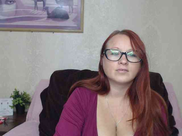 Lilia4joy webcam